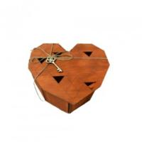 Деревянная подарочная коробка «Сердце»