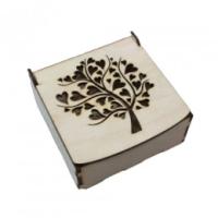 Деревянная подарочная коробка «Дерево сердец»